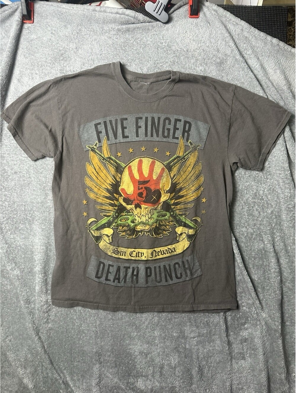 Five Finger Death Punch Tour T Shirt L/XL Distressed Faded Double Sided 5FDP